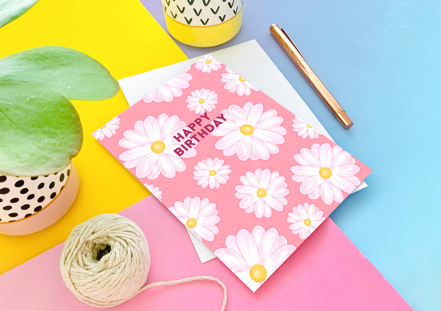 Pink Daisy Happy Birthday Greeting Card