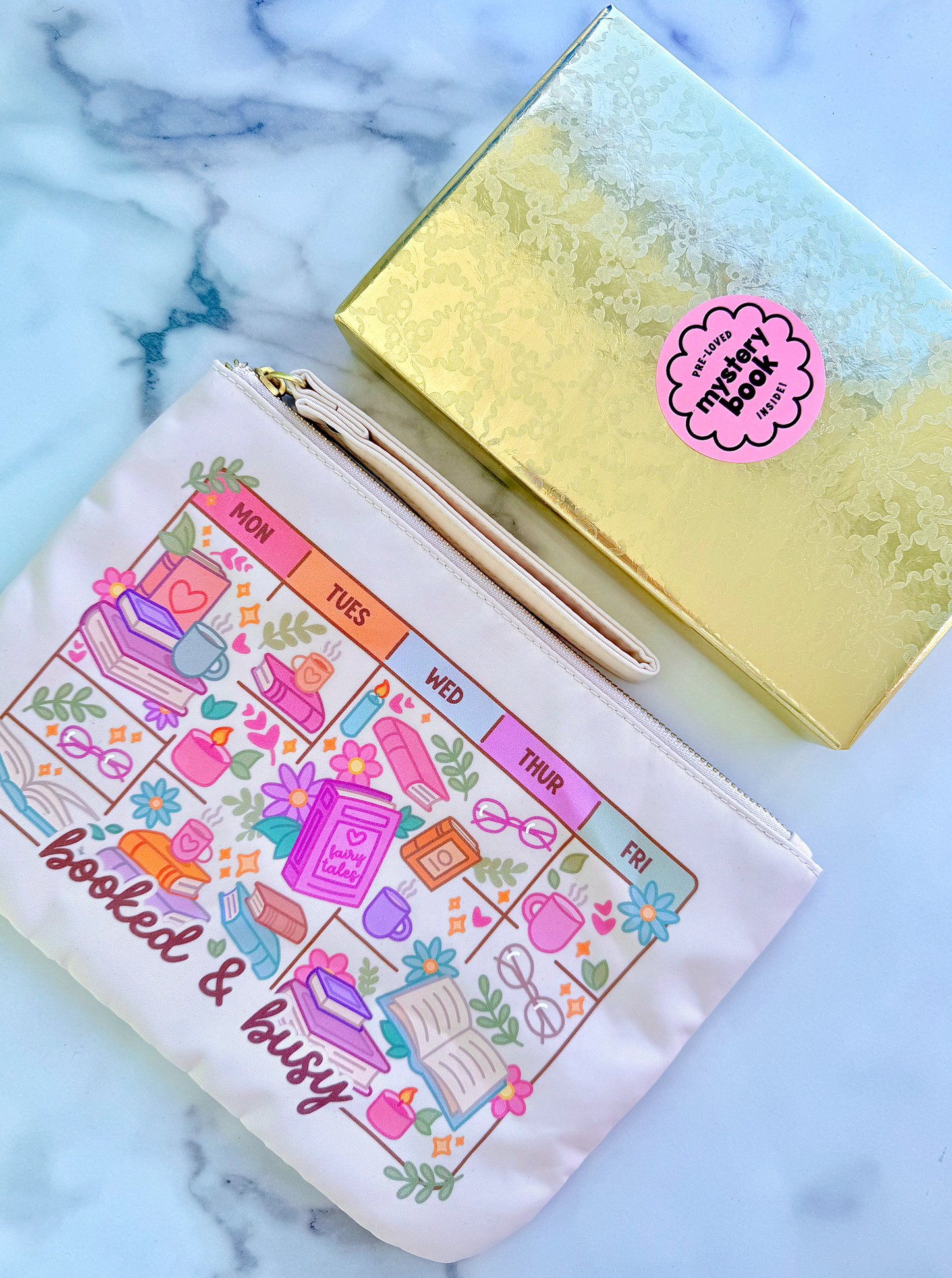 The Book Lover’s Surprise Gift Set